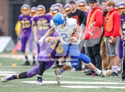 Thumbnail 1 in Mound City/Craig vs. Southwest/Hale/Tina-Avalon (MSHSAA 8-Man Championship) photogallery.