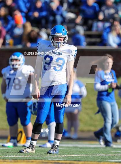 Thumbnail 1 in Mound City/Craig vs. Southwest/Hale/Tina-Avalon (MSHSAA 8-Man Championship) photogallery.