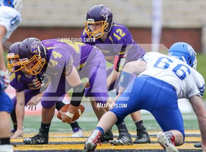 Thumbnail 3 in Mound City/Craig vs. Southwest/Hale/Tina-Avalon (MSHSAA 8-Man Championship) photogallery.