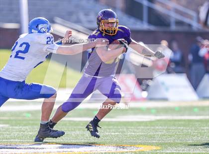 Thumbnail 1 in Mound City/Craig vs. Southwest/Hale/Tina-Avalon (MSHSAA 8-Man Championship) photogallery.