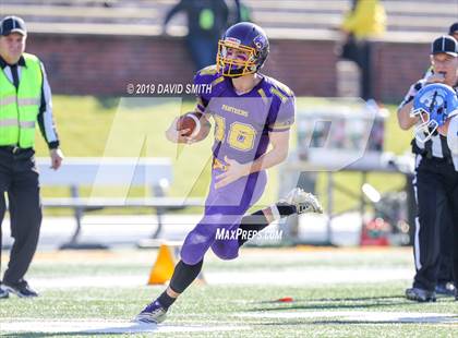 Thumbnail 1 in Mound City/Craig vs. Southwest/Hale/Tina-Avalon (MSHSAA 8-Man Championship) photogallery.