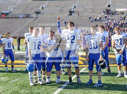 Thumbnail 1 in Mound City/Craig vs. Southwest/Hale/Tina-Avalon (MSHSAA 8-Man Championship) photogallery.