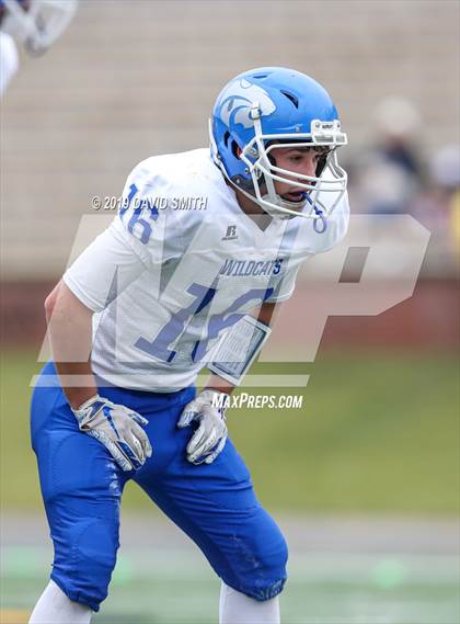 Thumbnail 3 in Mound City/Craig vs. Southwest/Hale/Tina-Avalon (MSHSAA 8-Man Championship) photogallery.