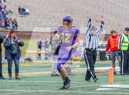 Thumbnail 3 in Mound City/Craig vs. Southwest/Hale/Tina-Avalon (MSHSAA 8-Man Championship) photogallery.
