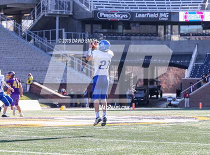 Thumbnail 1 in Mound City/Craig vs. Southwest/Hale/Tina-Avalon (MSHSAA 8-Man Championship) photogallery.
