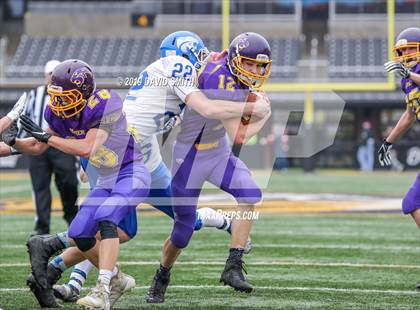Thumbnail 2 in Mound City/Craig vs. Southwest/Hale/Tina-Avalon (MSHSAA 8-Man Championship) photogallery.