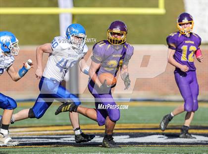 Thumbnail 3 in Mound City/Craig vs. Southwest/Hale/Tina-Avalon (MSHSAA 8-Man Championship) photogallery.