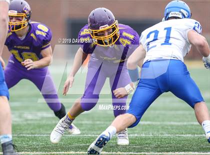 Thumbnail 2 in Mound City/Craig vs. Southwest/Hale/Tina-Avalon (MSHSAA 8-Man Championship) photogallery.