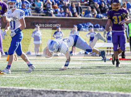 Thumbnail 3 in Mound City/Craig vs. Southwest/Hale/Tina-Avalon (MSHSAA 8-Man Championship) photogallery.