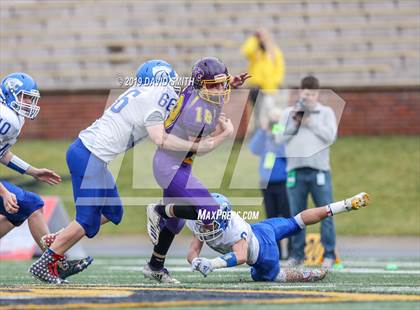 Thumbnail 2 in Mound City/Craig vs. Southwest/Hale/Tina-Avalon (MSHSAA 8-Man Championship) photogallery.