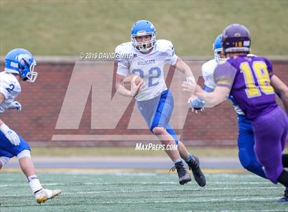 Thumbnail 3 in Mound City/Craig vs. Southwest/Hale/Tina-Avalon (MSHSAA 8-Man Championship) photogallery.
