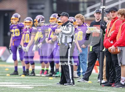 Thumbnail 1 in Mound City/Craig vs. Southwest/Hale/Tina-Avalon (MSHSAA 8-Man Championship) photogallery.