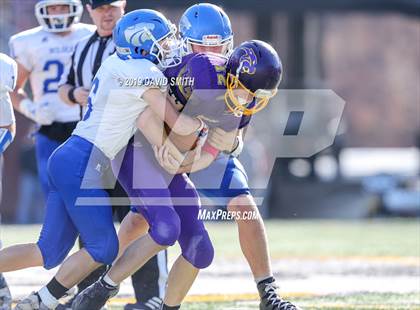 Thumbnail 2 in Mound City/Craig vs. Southwest/Hale/Tina-Avalon (MSHSAA 8-Man Championship) photogallery.