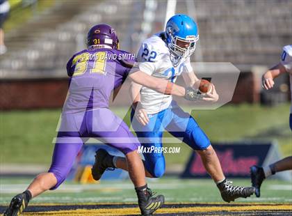 Thumbnail 2 in Mound City/Craig vs. Southwest/Hale/Tina-Avalon (MSHSAA 8-Man Championship) photogallery.