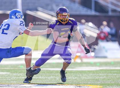 Thumbnail 3 in Mound City/Craig vs. Southwest/Hale/Tina-Avalon (MSHSAA 8-Man Championship) photogallery.