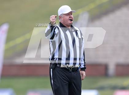 Thumbnail 3 in Mound City/Craig vs. Southwest/Hale/Tina-Avalon (MSHSAA 8-Man Championship) photogallery.