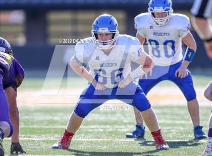 Thumbnail 1 in Mound City/Craig vs. Southwest/Hale/Tina-Avalon (MSHSAA 8-Man Championship) photogallery.
