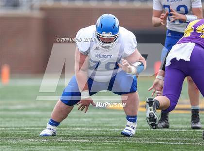 Thumbnail 1 in Mound City/Craig vs. Southwest/Hale/Tina-Avalon (MSHSAA 8-Man Championship) photogallery.