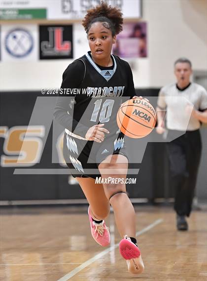Thumbnail 2 in Millbrook @ Knightdale photogallery.