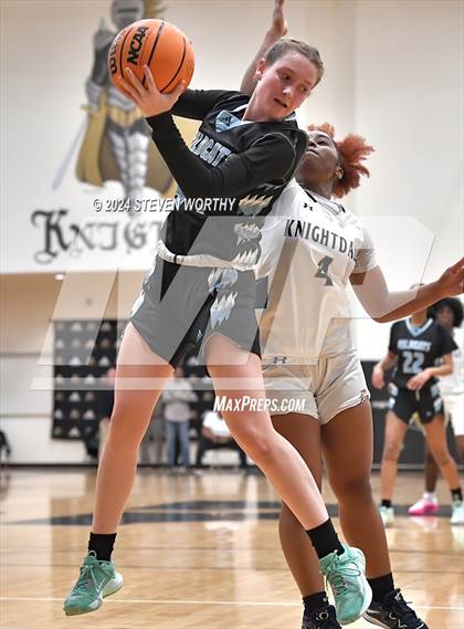 Thumbnail 1 in Millbrook @ Knightdale photogallery.