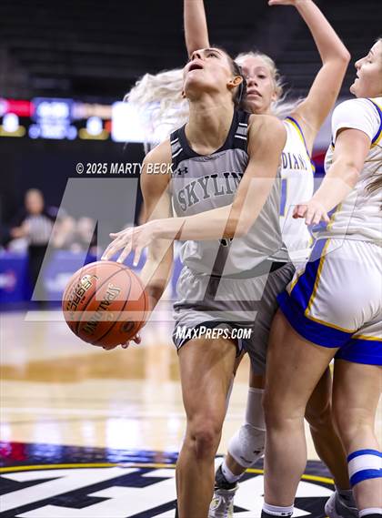 Thumbnail 2 in Skyline vs St. Vincent (MSHSAA Class 2 Championship) photogallery.