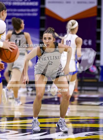 Thumbnail 3 in Skyline vs St. Vincent (MSHSAA Class 2 Championship) photogallery.