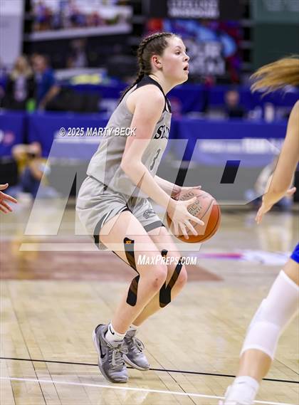 Thumbnail 2 in Skyline vs St. Vincent (MSHSAA Class 2 Championship) photogallery.