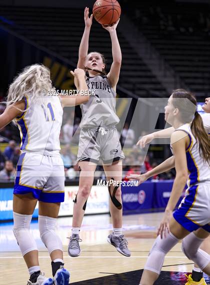 Thumbnail 3 in Skyline vs St. Vincent (MSHSAA Class 2 Championship) photogallery.