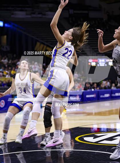 Thumbnail 1 in Skyline vs St. Vincent (MSHSAA Class 2 Championship) photogallery.