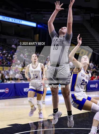 Thumbnail 2 in Skyline vs St. Vincent (MSHSAA Class 2 Championship) photogallery.