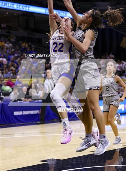Thumbnail 3 in Skyline vs St. Vincent (MSHSAA Class 2 Championship) photogallery.