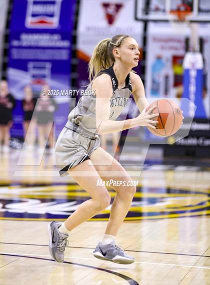 Thumbnail 2 in Skyline vs St. Vincent (MSHSAA Class 2 Championship) photogallery.