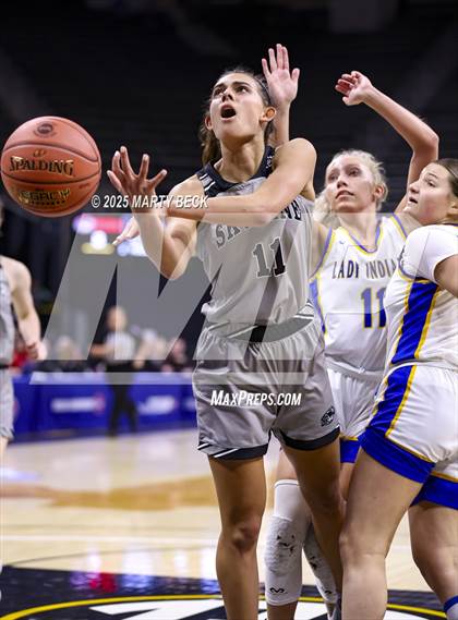 Thumbnail 3 in Skyline vs St. Vincent (MSHSAA Class 2 Championship) photogallery.