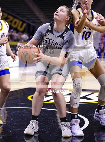 Thumbnail 2 in Skyline vs St. Vincent (MSHSAA Class 2 Championship) photogallery.