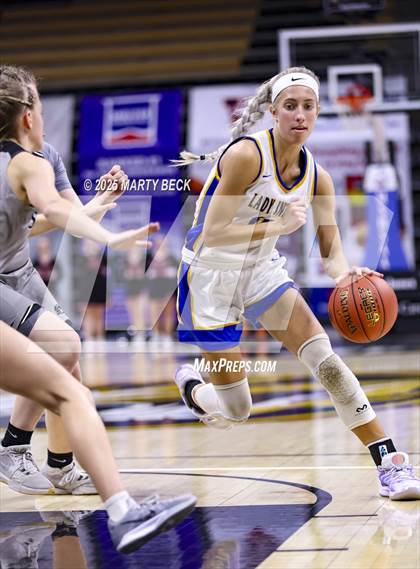 Thumbnail 3 in Skyline vs St. Vincent (MSHSAA Class 2 Championship) photogallery.