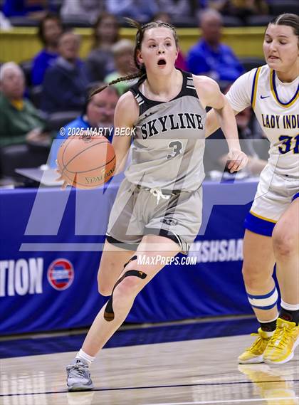 Thumbnail 2 in Skyline vs St. Vincent (MSHSAA Class 2 Championship) photogallery.