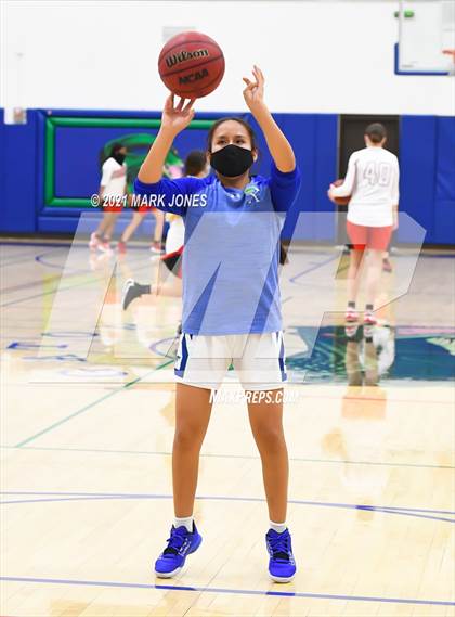 Thumbnail 1 in Tucson High Magnet School @ Xavier College Prep (AIA 6A Round 1 Playoff) photogallery.