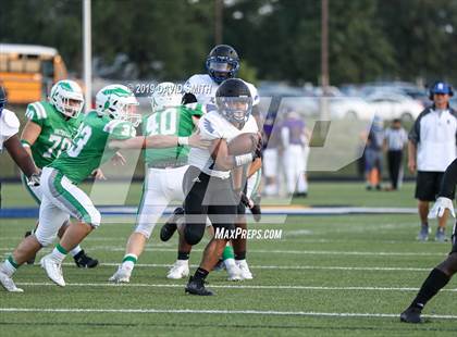 Thumbnail 2 in Smithville vs Raytown (Liberty Jamboree) photogallery.