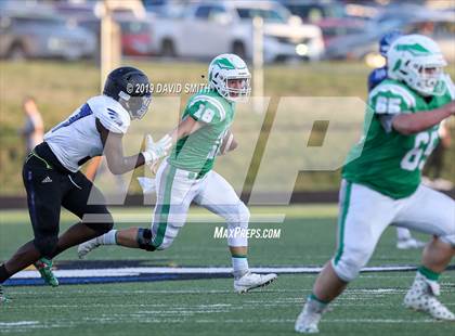 Thumbnail 3 in Smithville vs Raytown (Liberty Jamboree) photogallery.