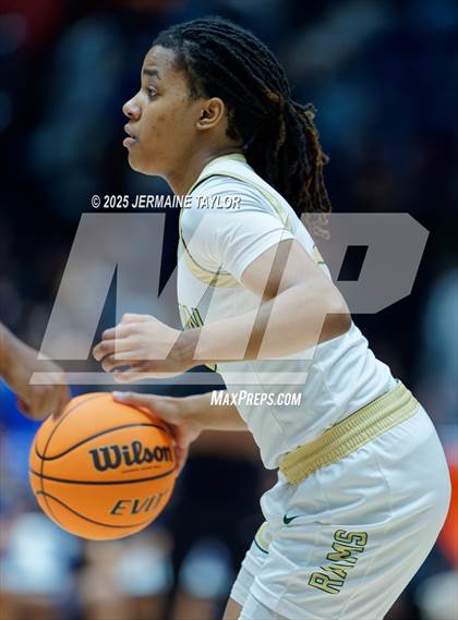 Thumbnail 2 in Newton vs. Grayson (GHSA 6A Finals) photogallery.