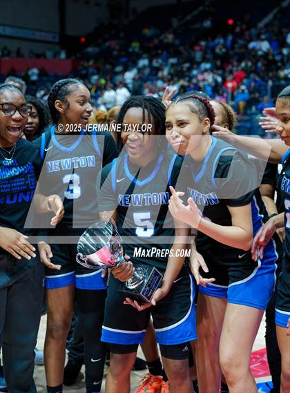 Thumbnail 3 in Newton vs. Grayson (GHSA 6A Finals) photogallery.