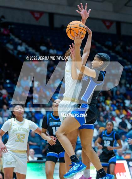 Thumbnail 2 in Newton vs. Grayson (GHSA 6A Finals) photogallery.