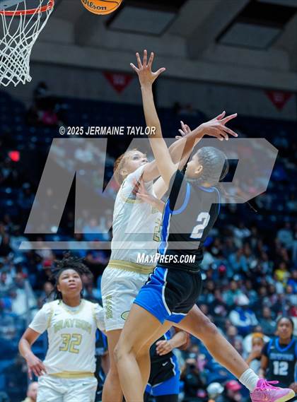 Thumbnail 3 in Newton vs. Grayson (GHSA 6A Finals) photogallery.