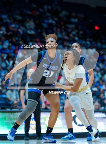 Thumbnail 3 in Newton vs. Grayson (GHSA 6A Finals) photogallery.