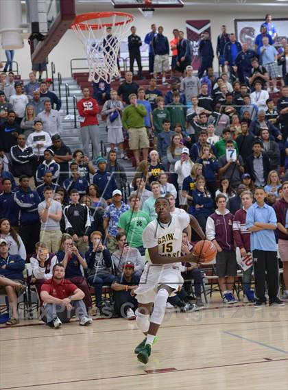 Thumbnail 1 in MaxPreps Holiday Classic Slam Dunk Contest photogallery.