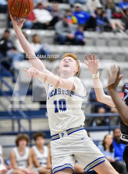 Thumbnail 1 in Hirschi @ Peaster photogallery.