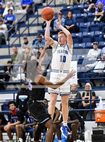 Thumbnail 3 in Hirschi @ Peaster photogallery.