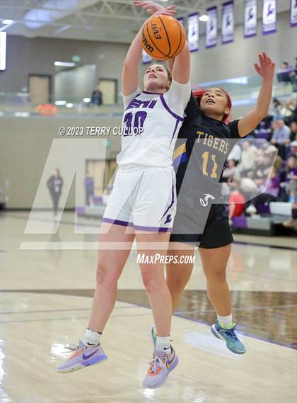 Thumbnail 2 in Orem @ Lehi photogallery.