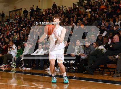 Thumbnail 1 in Mater Dei vs. Jesuit (Les Schwab Invitational) photogallery.