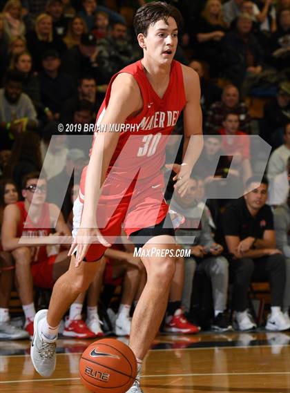 Thumbnail 2 in Mater Dei vs. Jesuit (Les Schwab Invitational) photogallery.